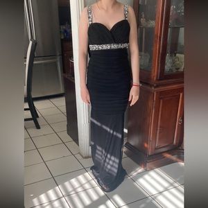 Vintage dress size 5 with stretch. Used only once. Navy blue with crystals